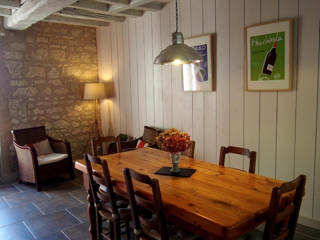 Chambres D'Hotes Rue Du Poids Bourgueil Exterior foto