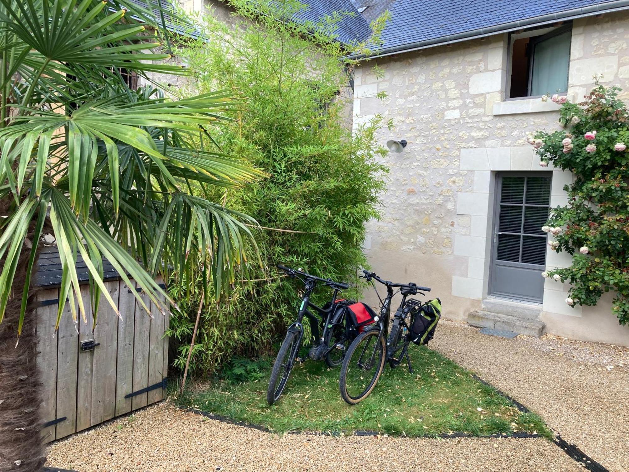 Chambres D'Hotes Rue Du Poids Bourgueil Exterior foto